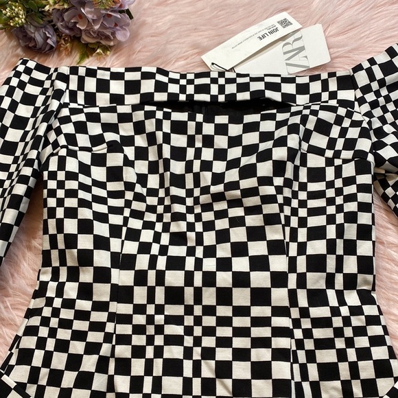 NWT Zara Blogger’s Fave White Black Off The Shoulder Short Dress sz XS - Picture 6 of 16